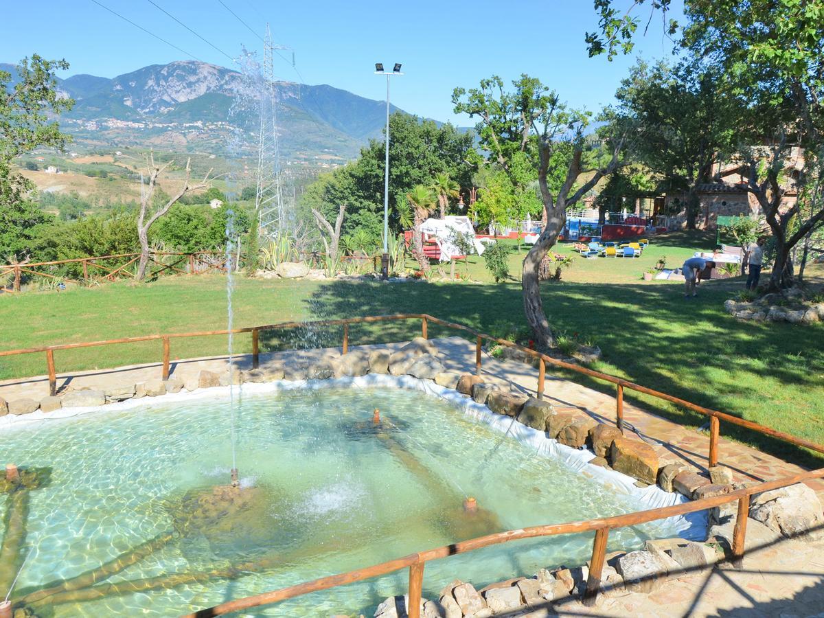 Resort Le Parisien Montecorvino Pugliano Exterior photo