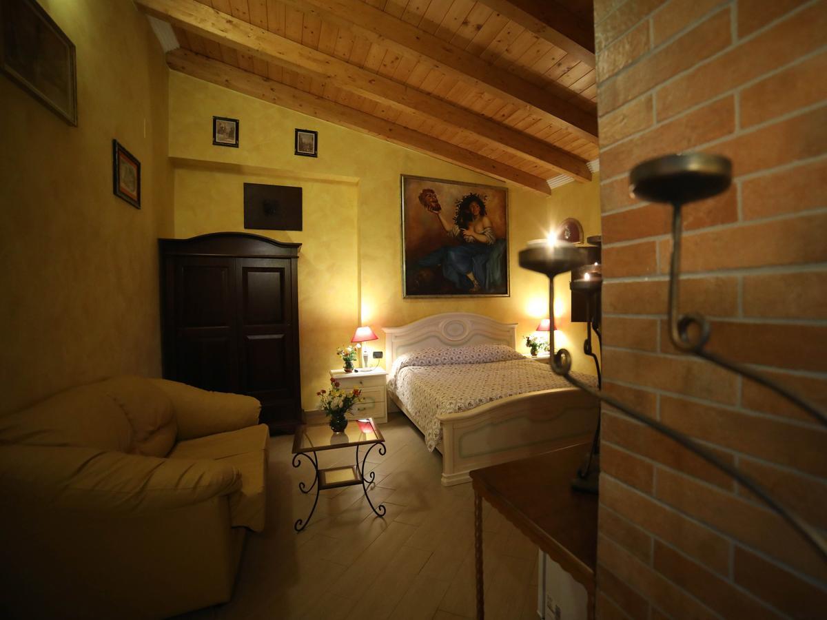 Resort Le Parisien Montecorvino Pugliano Exterior photo